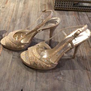Stuart Weitzman gold glitter platform sandal